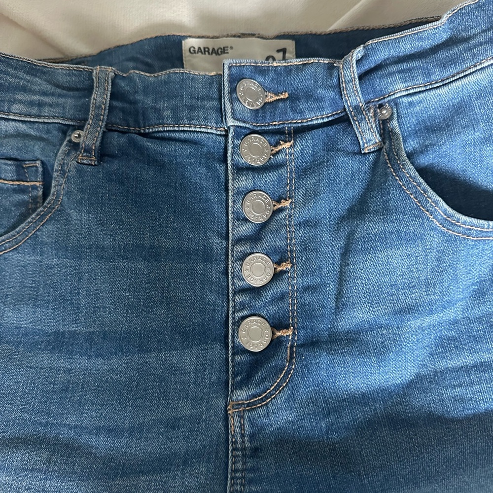 Garage Denim Button-Up Jean Shorts - Picture 3 of 6